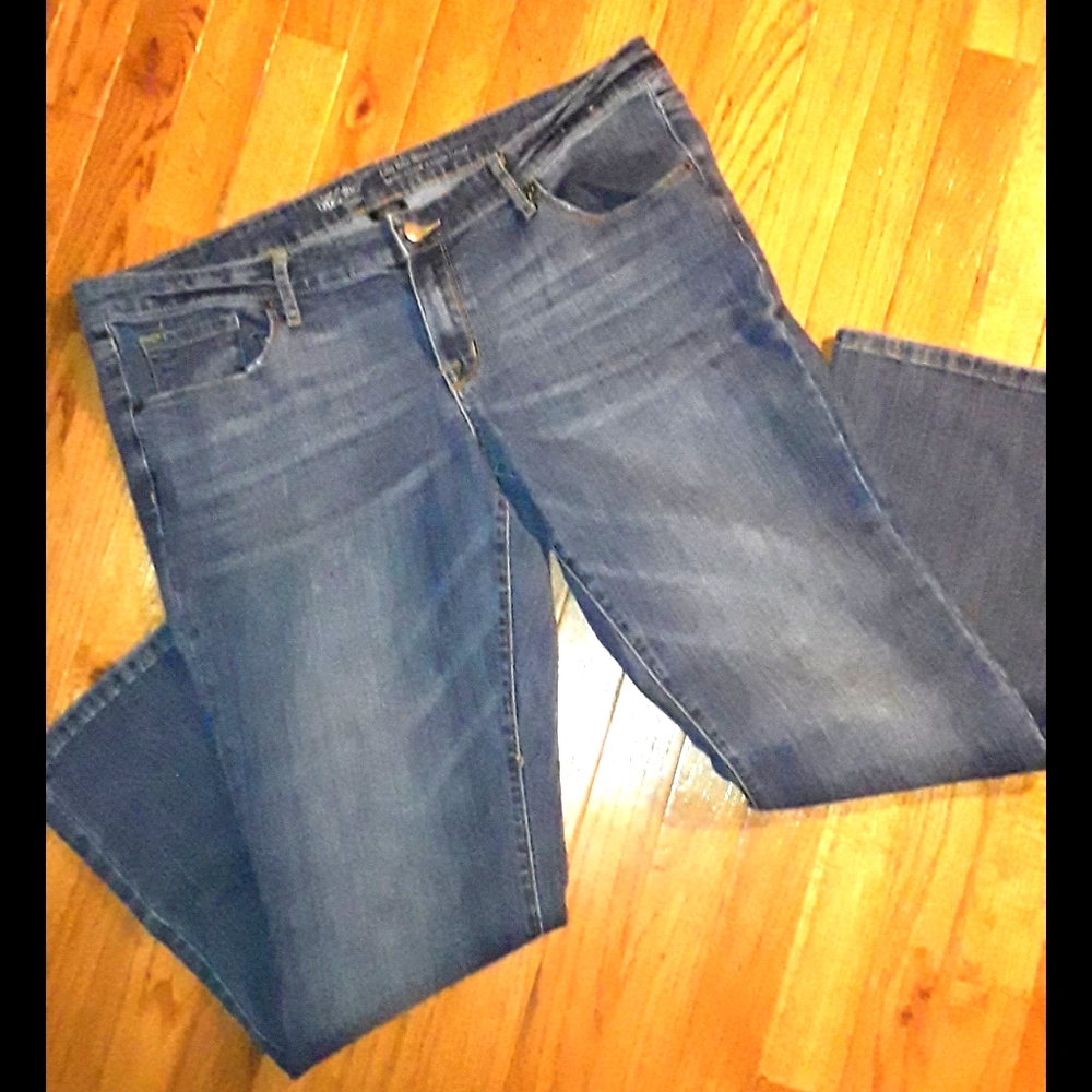 MOSSIMO JEANS
